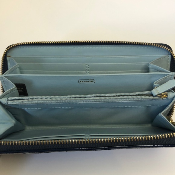 Coach patient wallet - Picture 3 of 5
